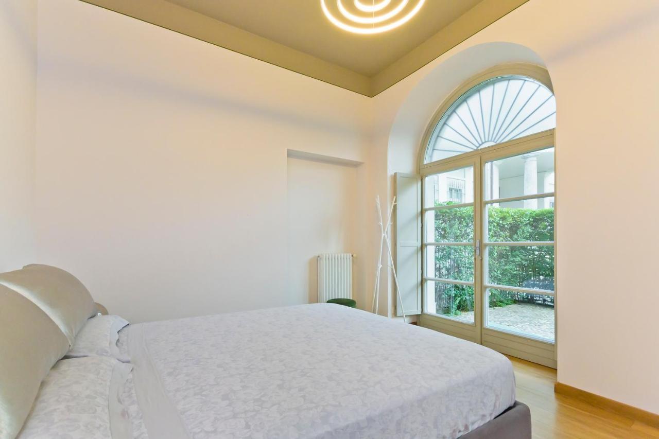 Boutique Apartment Cairoli 30 Torino Esterno foto